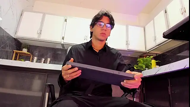 kane del toro online show from December 20, 2025, 2:18 am