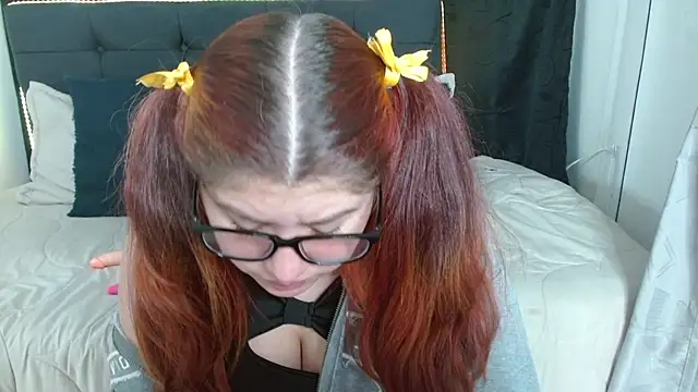 Alexaa xx online show from November 21, 2025, 2:10 am