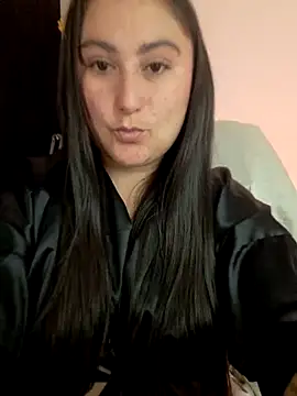 Snapshot of Amelia08 chatting on December 17, 2025, 8:04 pm Amelia08 online show from December 17, 2025, 8:04 pm