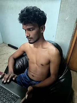 Snapshot of cutty_abi_ chatting on November 15, 2025, 1:47 am cutty abi online show from November 15, 2025, 1:47 am