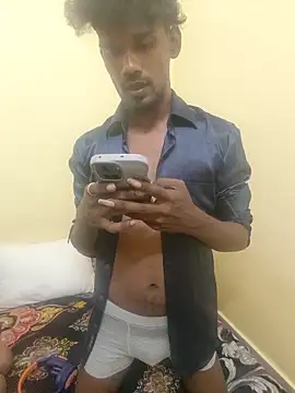 Snapshot of cutty_abi_ chatting on February 17, 2026, 4:35 pm cutty abi online show from February 17, 2026, 4:35 pm