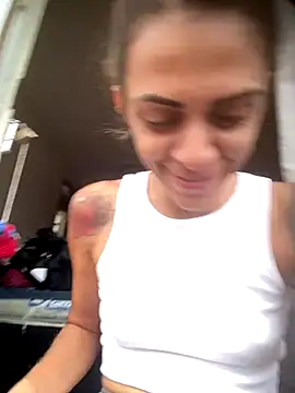 sabrinaneves online show from January 5, 2026, 6:11 pm