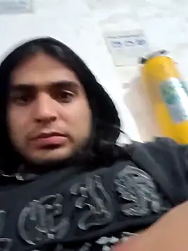 Snapshot of yuhenthr chatting on November 1, 2025, 4:36 am yuhenthr online show from November 1, 2025, 4:36 am