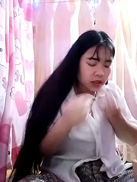 Snapshot of Nul-chal chatting on February 25, 2026, 6:01 am Nul-chal online show from February 25, 2026, 6:01 am