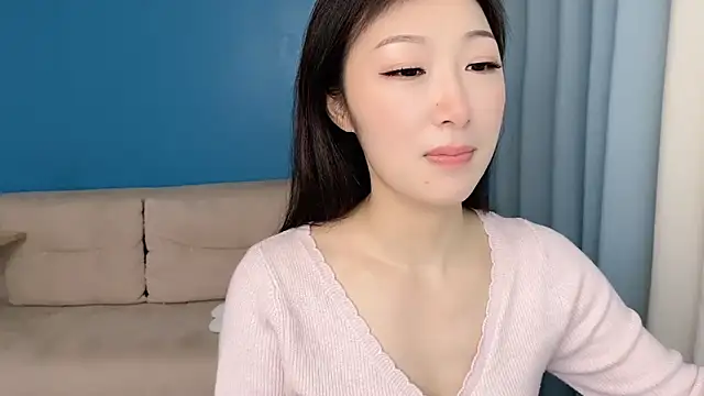 ella55-- online show from April 8, 2026, 5:40 am