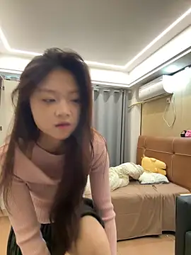 xiaojingzi66 online show from November 6, 2025, 4:35 am