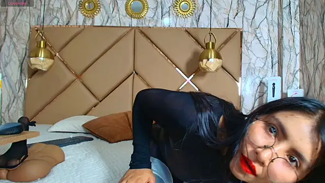 Snapshot of CATTA_GARCIA chatting on June 25, 2026, 5:50 pm CATTA GARCIA online show from June 25, 2026, 5:50 pm
