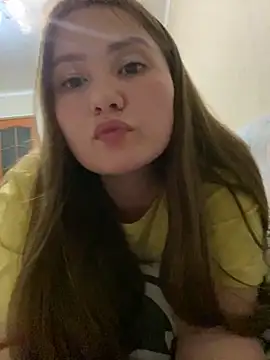 Regina Lynne online show from November 3, 2025, 3:46 pm