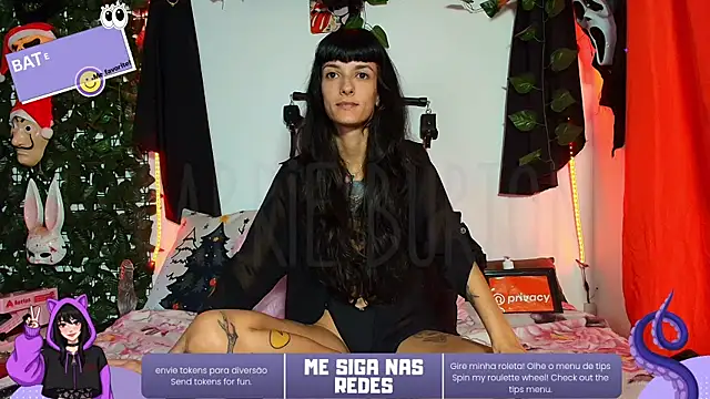 CarrieBurton online show from December 1, 2025, 3:06 pm