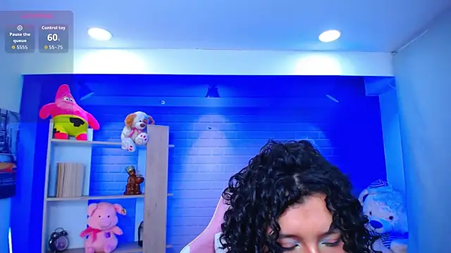 roseefancy19 online show from January 14, 2026, 11:49 am