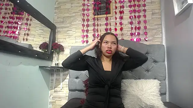 meliissa sweett online show from October 30, 2025, 9:37 pm