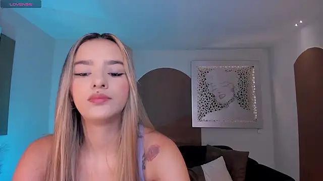 LaurentRosse1 online show from March 17, 2026, 8:01 pm