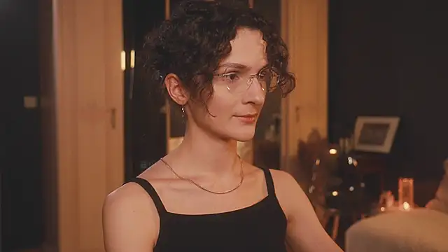 Snapshot of _arta_ chatting on December 4, 2025, 1:42 pm arta online show from December 4, 2025, 1:42 pm