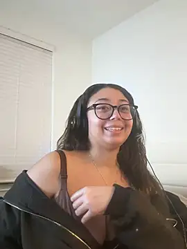 minha baby online show from February 15, 2026, 7:51 am