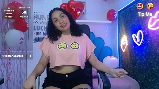 valeria martinez19 online show from February 19, 2026, 2:51 am