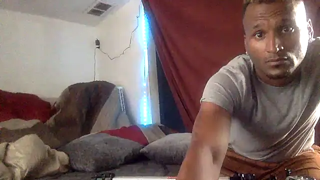 Snapshot of DREGO4LOVE chatting on June 8, 2026, 12:47 am DREGO4LOVE online show from June 8, 2026, 12:47 am