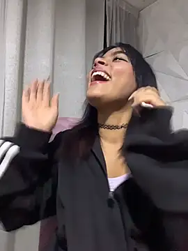 Snapshot of Veronica_Kane chatting on October 31, 2025, 3:29 am Veronica Kane online show from October 31, 2025, 3:29 am