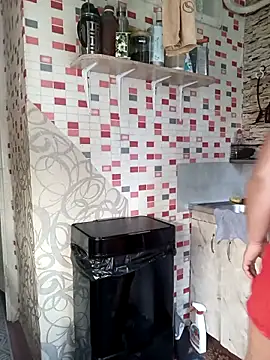 MilkySky online show from November 10, 2025, 7:07 am