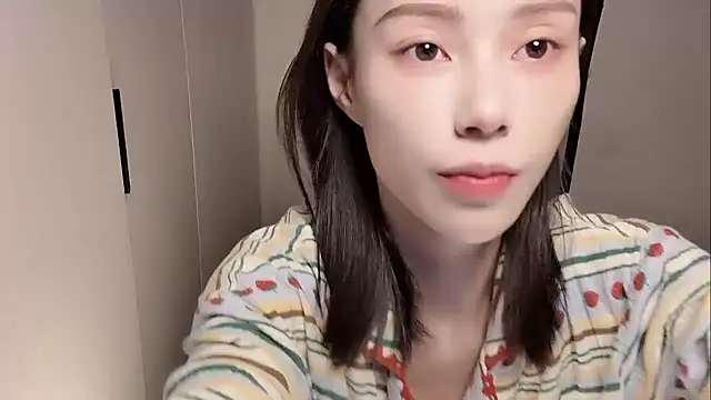 yuyu-33 online show from November 29, 2025, 12:41 pm