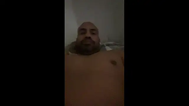 Snapshot of CoupleHotLatinBigAss chatting on February 21, 2026, 7:09 am CoupleHotLatinBigAss online show from February 21, 2026, 7:09 am