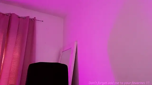 BabyLauritaa online show from February 2, 2026, 7:01 pm