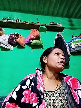 Sangita k online show from November 9, 2025, 3:32 pm