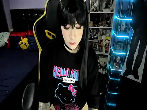 Snapshot of Yummy_dark chatting on November 8, 2025, 5:29 am Yummy dark online show from November 8, 2025, 5:29 am