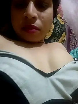 Snapshot of Jasmine_876 chatting on November 18, 2025, 6:40 am Jasmine 876 online show from November 18, 2025, 6:40 am