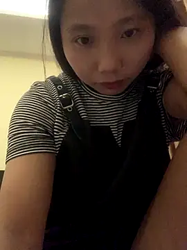 Snapshot of bi-bo123 chatting on November 7, 2025, 1:27 am bi-bo123 online show from November 7, 2025, 1:27 am