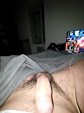 elbrito0 online show from May 6, 2026, 10:37 pm