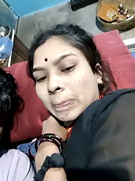 Snapshot of Cute_Arushi chatting on November 8, 2025, 5:01 pm Cute Arushi online show from November 8, 2025, 5:01 pm