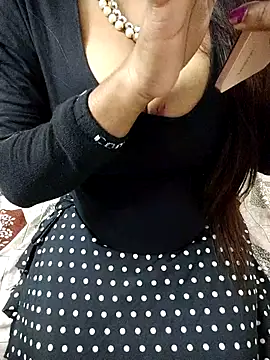 Snapshot of Rithikasangupta chatting on November 28, 2025, 5:04 pm Rithikasangupta online show from November 28, 2025, 5:04 pm