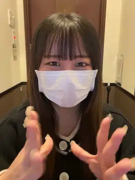 emiri da nyan online show from November 17, 2025, 4:51 am