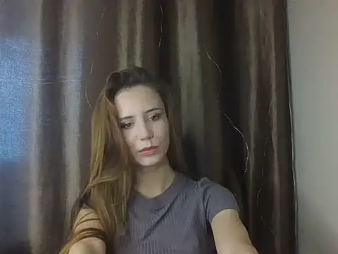 Snapshot of MyLittle_Flame chatting on March 29, 2026, 10:15 am MyLittle Flame online show from March 29, 2026, 10:15 am