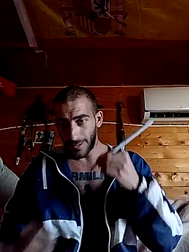 Snapshot of Alicantino69 chatting on November 19, 2025, 3:12 pm Alicantino69 online show from November 19, 2025, 3:12 pm