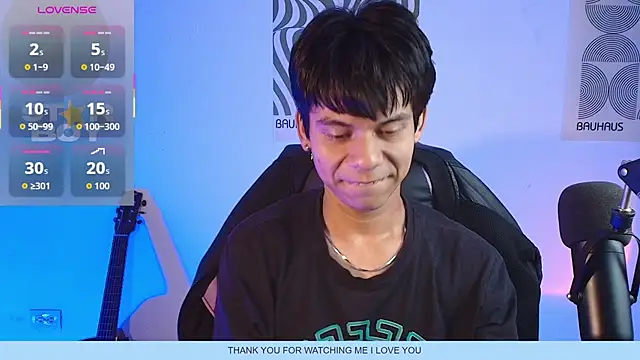 Snapshot of kain_moretti chatting on October 31, 2025, 10:49 am kain moretti online show from October 31, 2025, 10:49 am