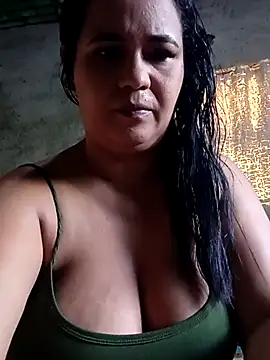 Snapshot of meliza87 chatting on November 9, 2025, 7:45 pm meliza87 online show from November 9, 2025, 7:45 pm