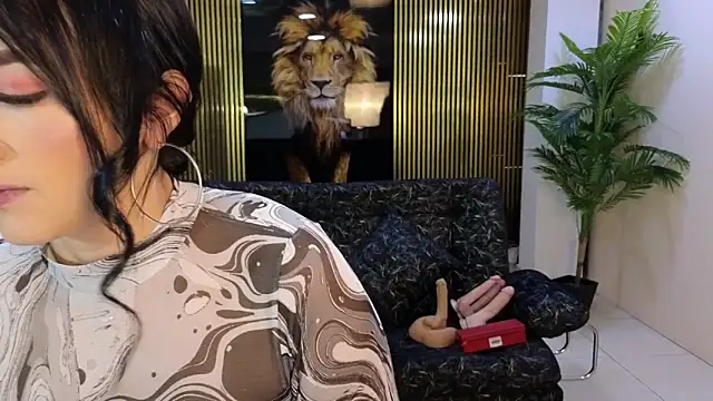 malen fitnessmilf online show from February 12, 2026, 12:55 pm