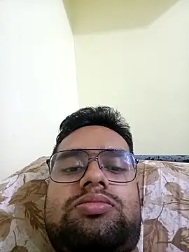 unknownman697856 online show from November 1, 2025, 3:47 pm