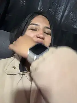 Samantha firee online show from March 20, 2026, 11:04 am