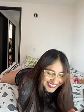 Saray lo online show from November 6, 2025, 7:48 pm