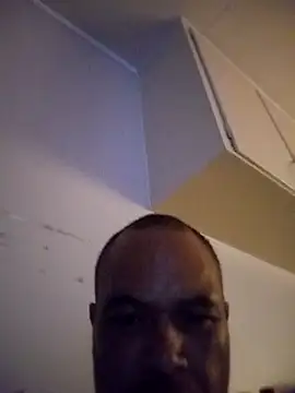 Snapshot of Cayde36 chatting on April 9, 2026, 12:43 pm Cayde36 online show from April 9, 2026, 12:43 pm