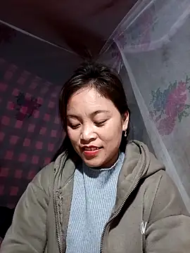 Alice-567 online show from February 4, 2026, 10:32 am