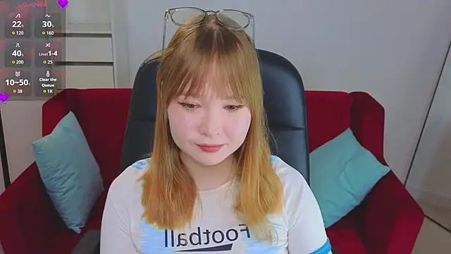 YourTanomi online show from November 10, 2025, 3:22 pm