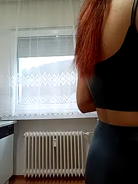 Snapshot of Aleioji10 chatting on February 12, 2026, 11:16 am Aleioji10 online show from February 12, 2026, 11:16 am