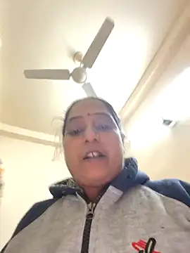 Hot-Sana2 online show from November 9, 2025, 5:44 pm