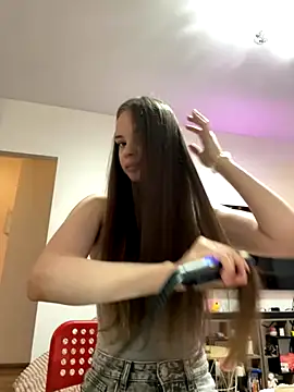 KristiRich online show from November 10, 2025, 7:18 am