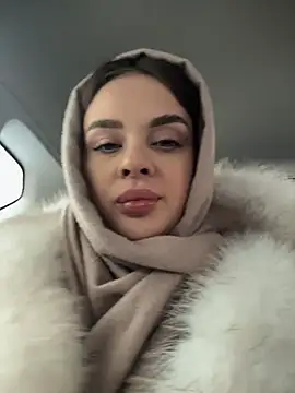 KristiRich online show from February 8, 2026, 9:23 am