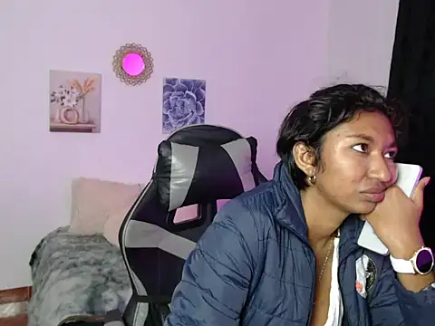 Samanta 777 online show from January 15, 2026, 4:17 am