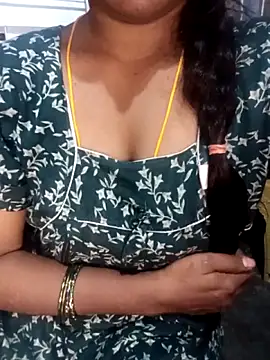 Snapshot of Sana-telugu1 chatting on November 11, 2025, 8:47 am Sana-telugu1 online show from November 11, 2025, 8:47 am